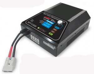 RPT-E300 Aparat-de-regenerare-acumulatori